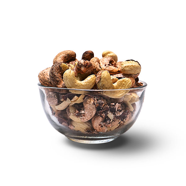 Cashews with skin